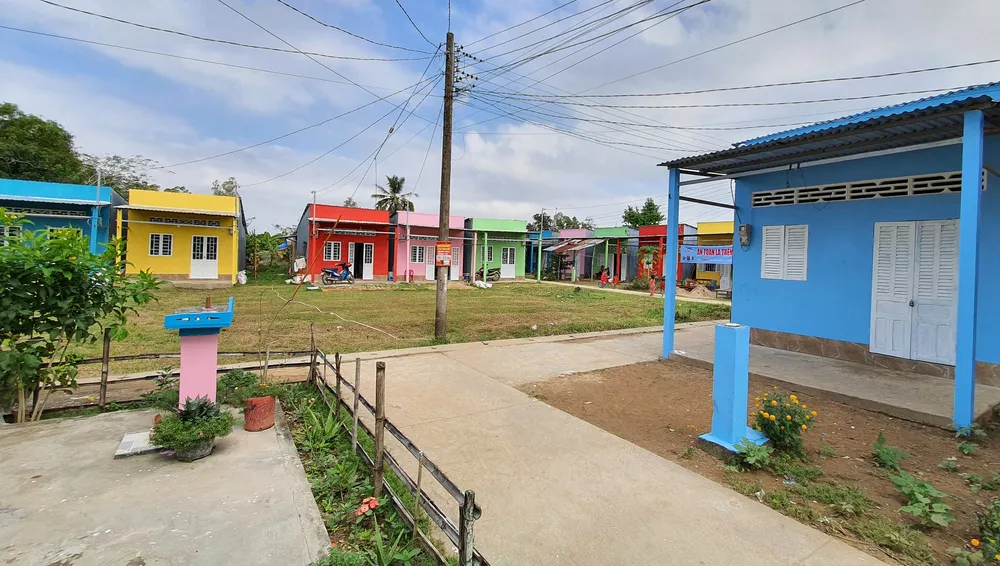 Lung linh “Sắc màu phum sóc” ảnh 9