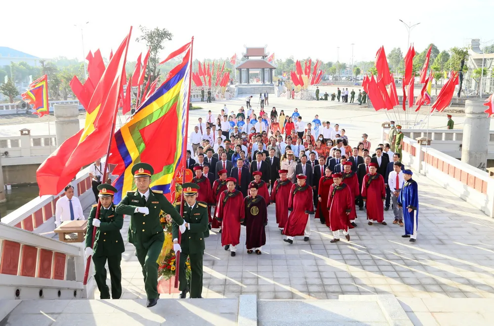 Lần đầu tiên tổ chức giỗ Tổ tại Đền thờ Vua Hùng - Cần Thơ ảnh 3