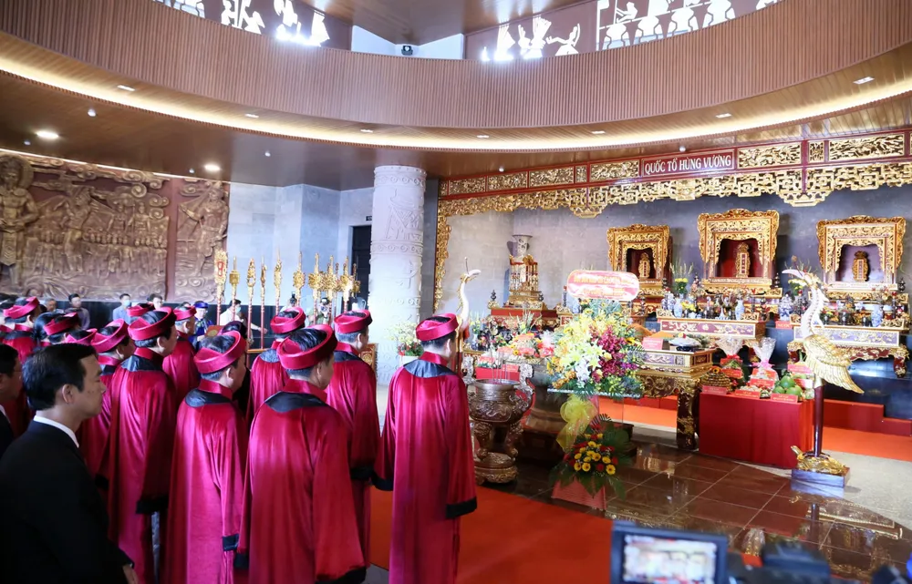 Lần đầu tiên tổ chức giỗ Tổ tại Đền thờ Vua Hùng - Cần Thơ ảnh 4