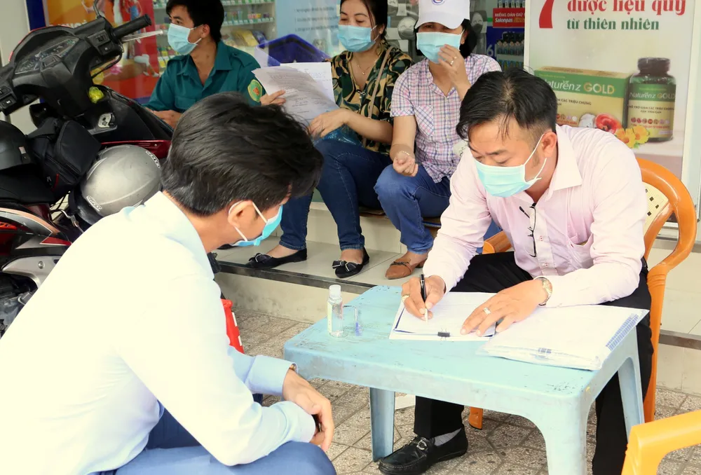 Cần Thơ tạm đình chỉ hoạt động karaoke, massage, vũ trường, rạp chiếu phim từ 0 giờ ngày 4-5 ảnh 2