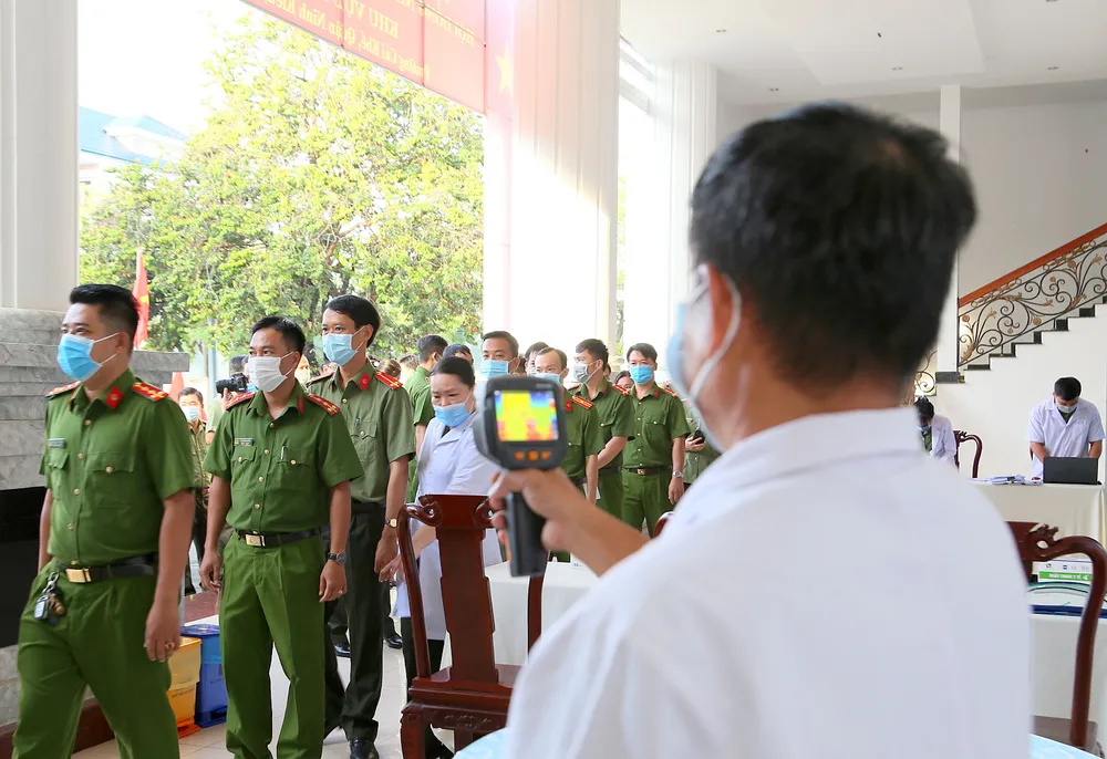 Cần Thơ tổ chức bầu cử sớm cho gần 5.000 cử tri ảnh 3