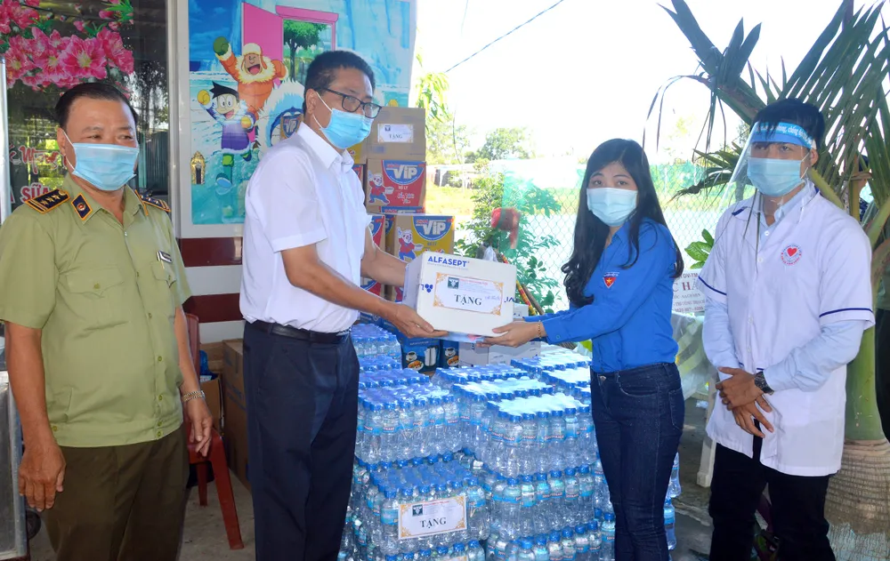 Sóc Trăng giám sát chặt chẽ người đi và về từ vùng có dịch Covid-19 ảnh 2