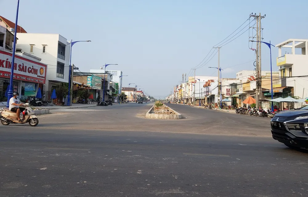 Nhiêu khê chuyện kiểm tra cao trình 600m đường ở Cần Thơ  ảnh 2