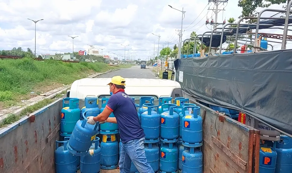 TP Cần Thơ vẫn giữ phương thức lưu thông hàng hóa phải “đăng ký trước”  ảnh 2