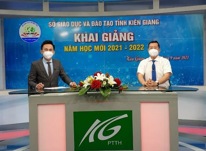 Nhiều địa phương tổ chức lễ khai giảng “đặc biệt” ảnh 23