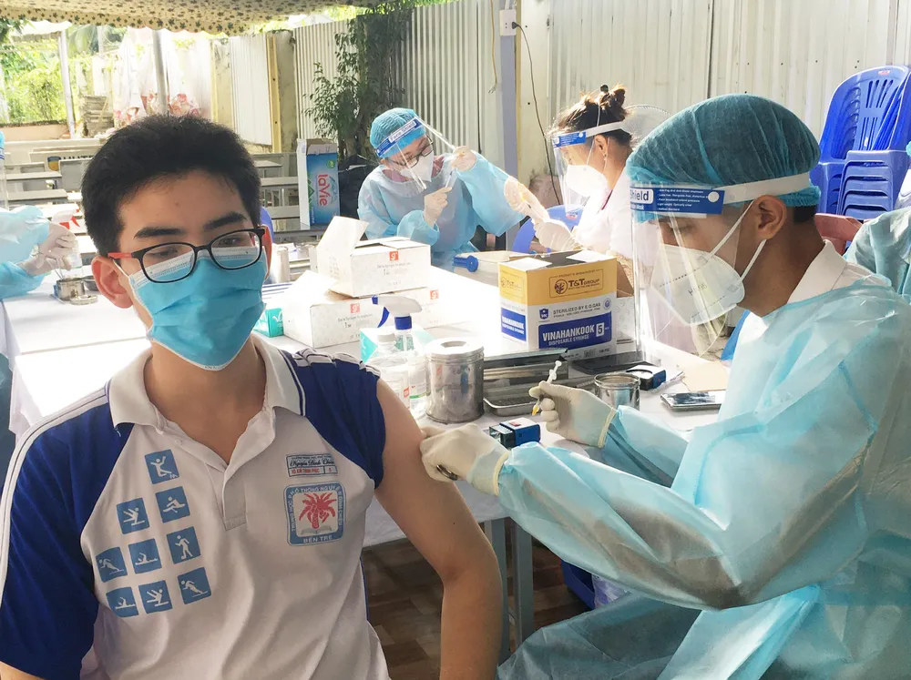 Sóc Trăng yêu cầu người dân không ra đường từ 21 giờ đến 4 giờ hôm sau ảnh 2