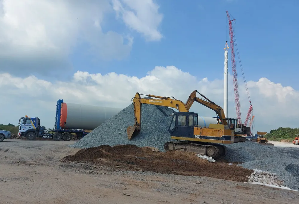 Sóc Trăng tháo gỡ các khó khăn, vướng mắc trong thi công điện gió ảnh 2