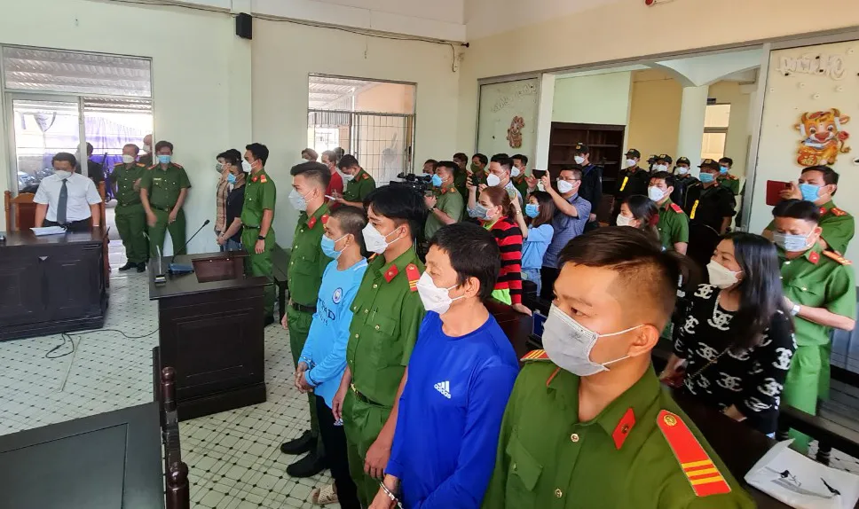 “Trùm giang hồ” Chín Xuân và đàn em lãnh án trong vụ “đốt nhà đội trưởng cảnh sát hình sự” ảnh 2