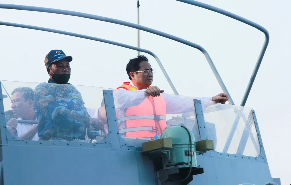 Thủ tướng Phạm Minh Chính khảo sát cảng biển Trần Đề ở Sóc Trăng  ảnh 5