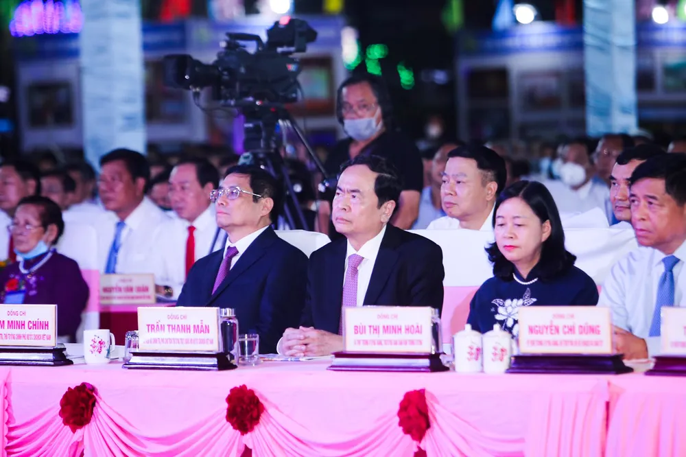 Tỉnh Sóc Trăng vinh dự nhận Huân chương Hồ Chí Minh ảnh 1