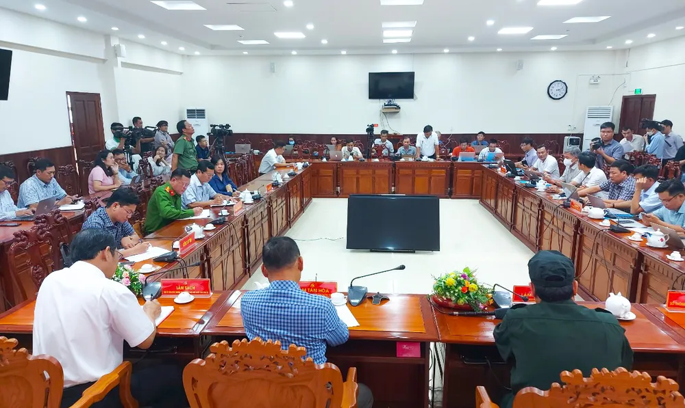 Người tung clip 2 thiếu niên bị công an đánh không vi phạm pháp luật ảnh 1