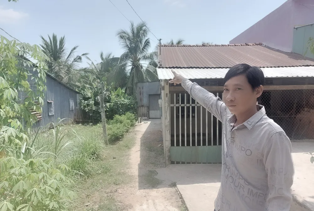 Người dân sống gần trạm trộn bê tông nhựa nóng của Công ty Sông Hậu Người dân sống gần trạm trộn bê tông nhựa nóng của Công ty Sông Hậu