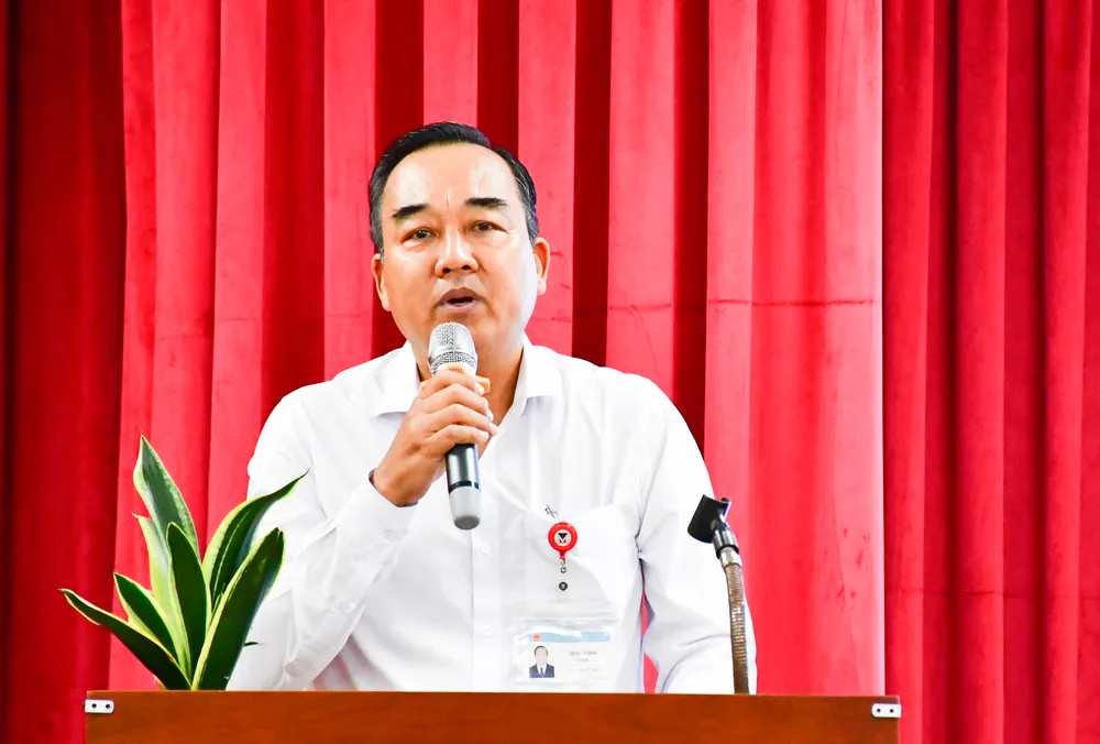 BS CKII. Chung Tấn Định, Giám đốc Bệnh viện Chuyên khoa Sản – Nhi tỉnh Sóc Trăng phát biểu tại hội thảo