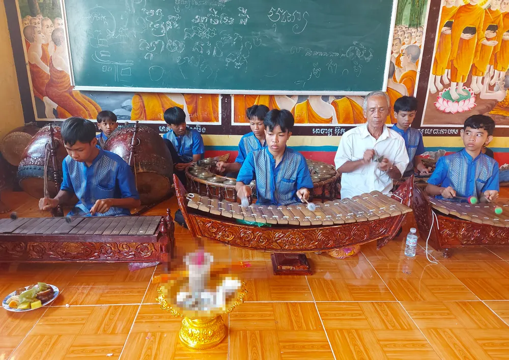 Đồng bào dân tộc Khmer tại Sóc Trăng biểu diễn nhạc ngũ âm