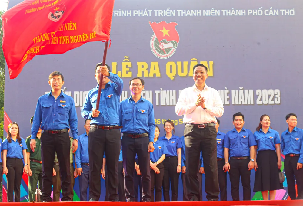 Nghi thức phát động ra quân Chiến dịch hè năm 2023 của thanh niên TP Cần Thơ
