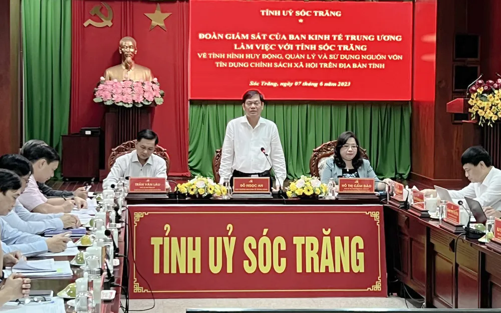 Phó Trưởng ban Kinh tế Trung ương Đỗ Ngọc An phát biểu tại buổi làm việc Phó Trưởng ban Kinh tế Trung ương Đỗ Ngọc An phát biểu tại buổi làm việc