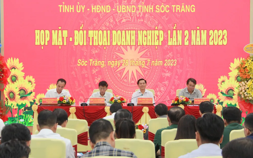 Quang cảnh buổi đối thoại doanh nghiệp tỉnh Sóc Trăng lần 2, năm 2023