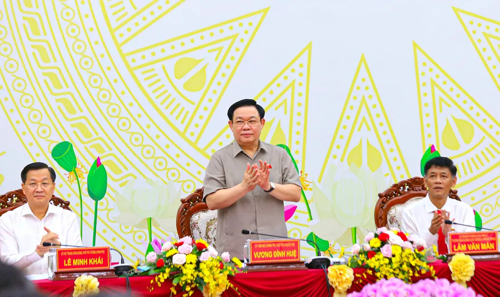 Chủ tịch Quốc hội Vương Đình Huệ tại Hội nghị công bố quy hoạch tỉnh Sóc Trăng thời kỳ 2021-2030, tầm nhìn đến năm 2050