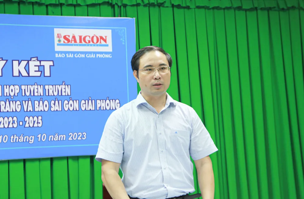 Giám đốc Sở TT-TT tỉnh Sóc Trăng Nguyễn Hữu Hạnh phát biểu Giám đốc Sở TT-TT tỉnh Sóc Trăng Nguyễn Hữu Hạnh phát biểu