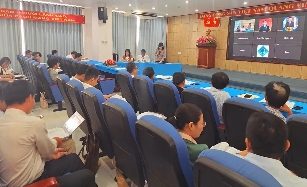 Quang cảnh hội nghị Quang cảnh hội nghị