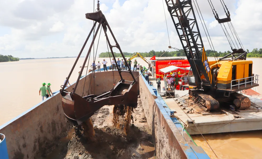 15. 8 IMG_8359 (2).jpg