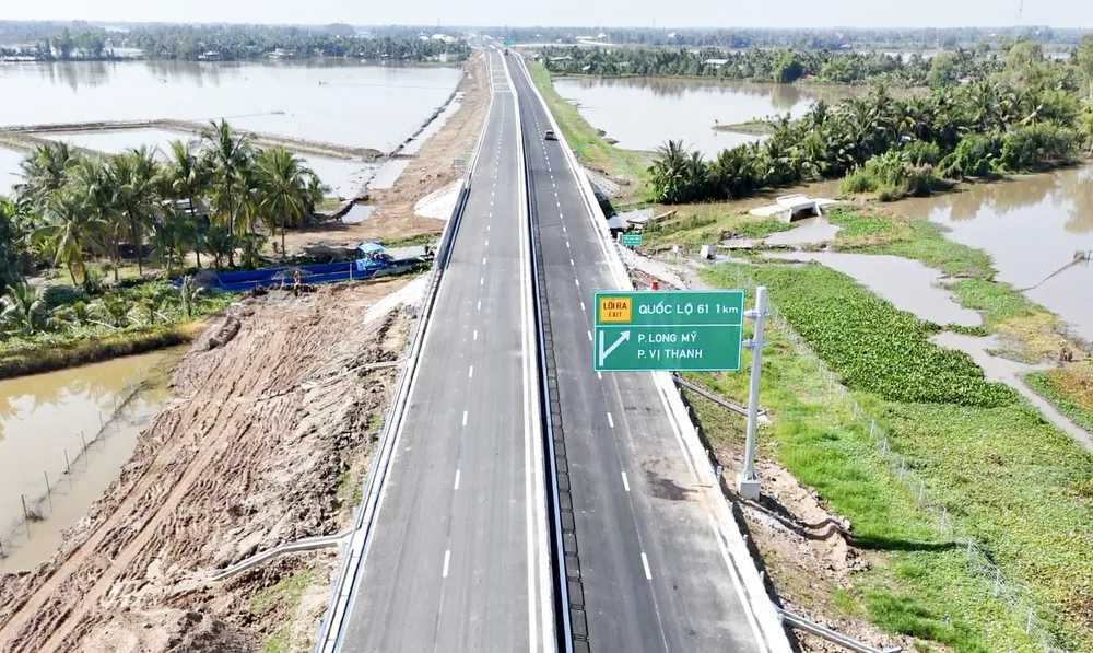 hướng về vị thuy.jpg