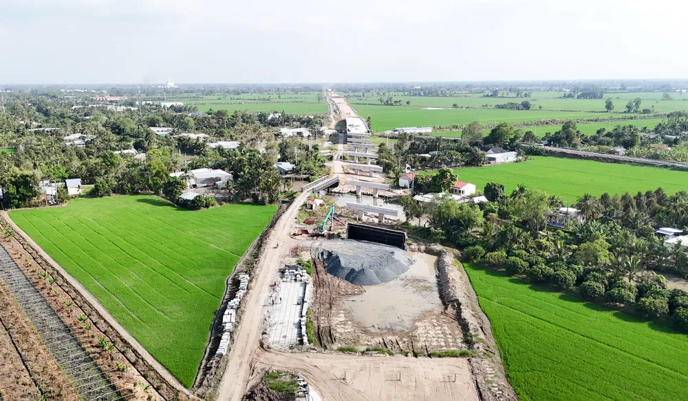 Công trình cao tốc Châu Đốc - Cần Thơ - Sóc Trăng đi qua địa bàn TP Cần Thơ ghi nhận vào đầu năm 2026_2.jpg