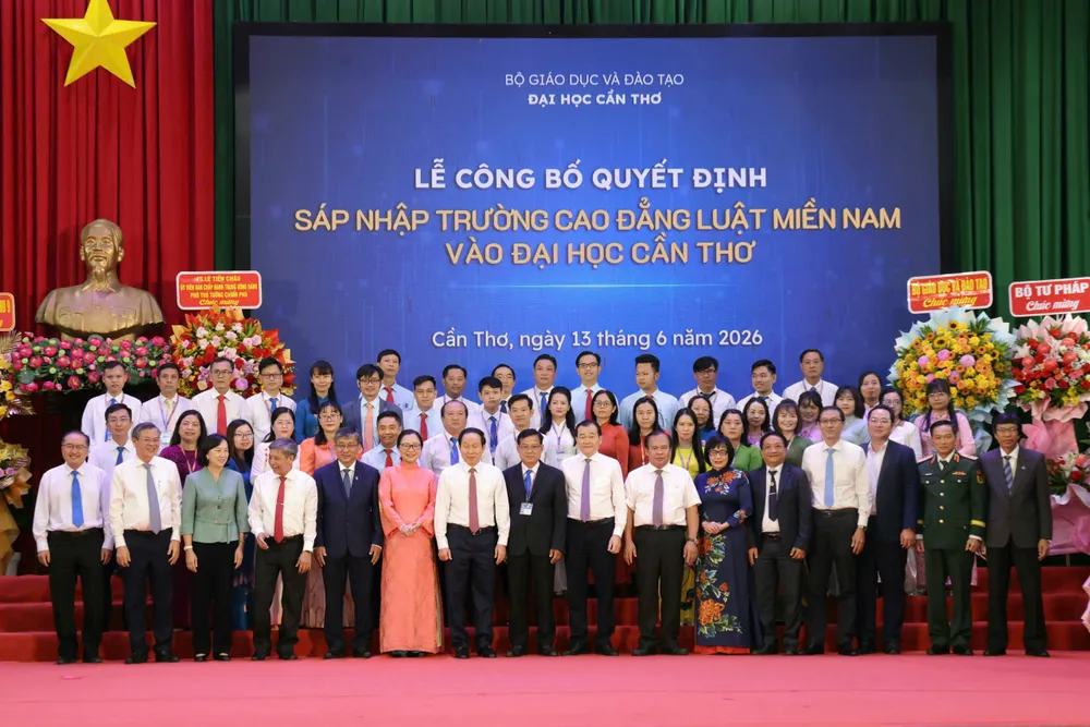 Trường Cao đẳng Luật miền Nam sáp nhập vào Đại học Cần Thơ
