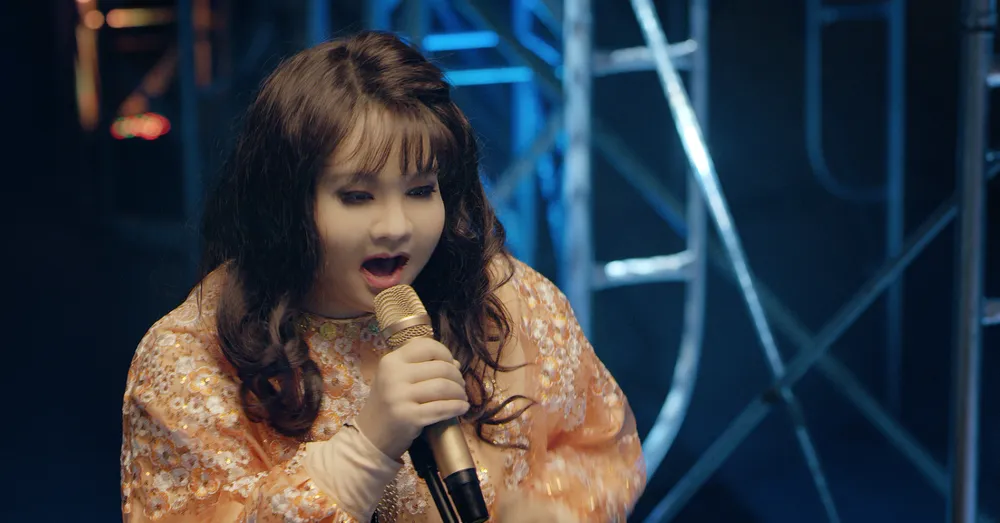 Ngô Thanh Vân, Minh Hằng gây “choáng“ ảnh 1