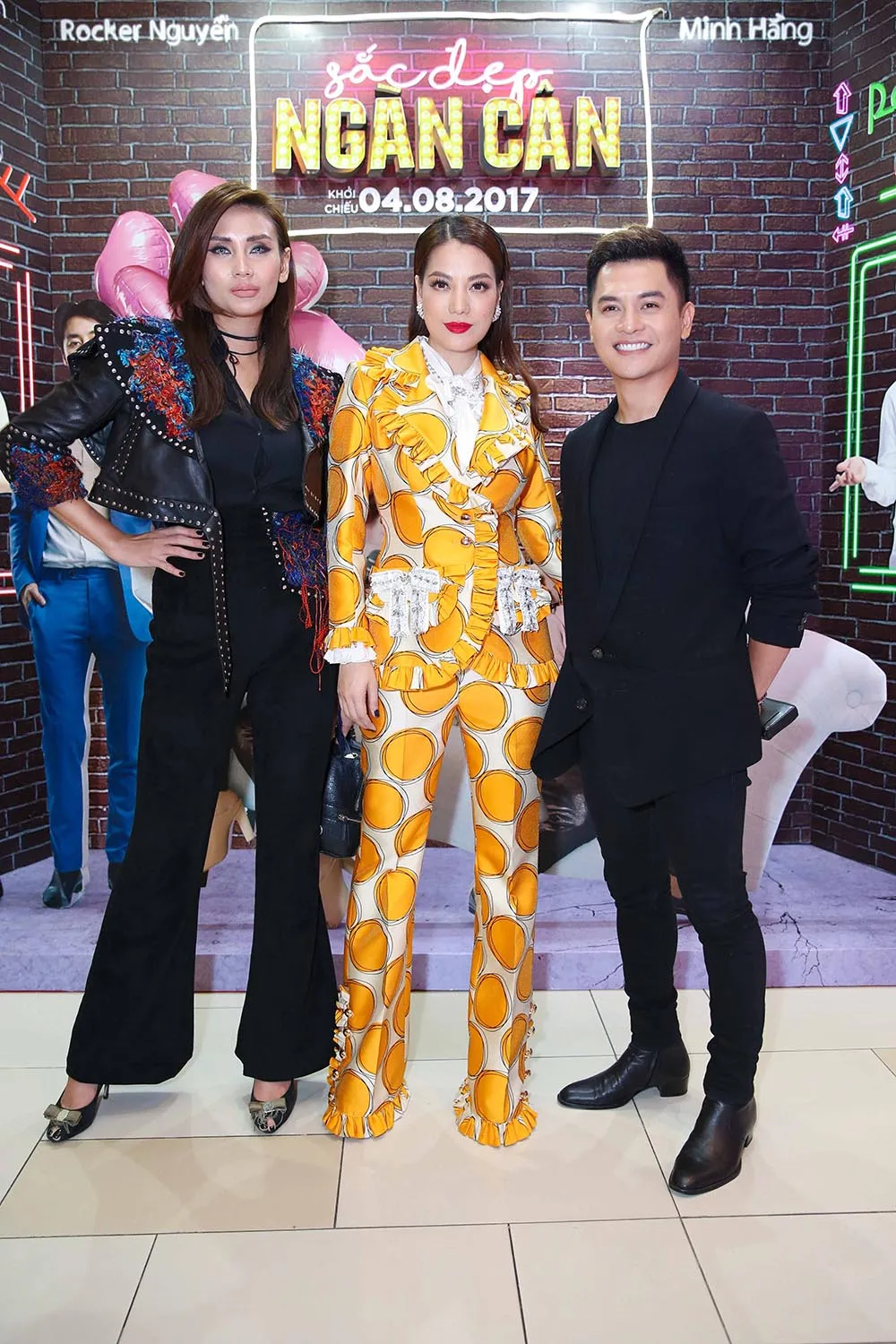 Đạo diễn phim "Kong" thân thiết bên Trương Ngọc Ánh ảnh 8