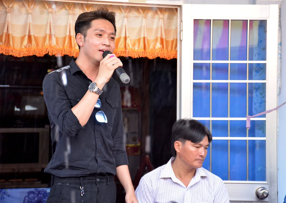 Bạch Công Khanh xây cầu nửa tỷ cho người dân ảnh 3