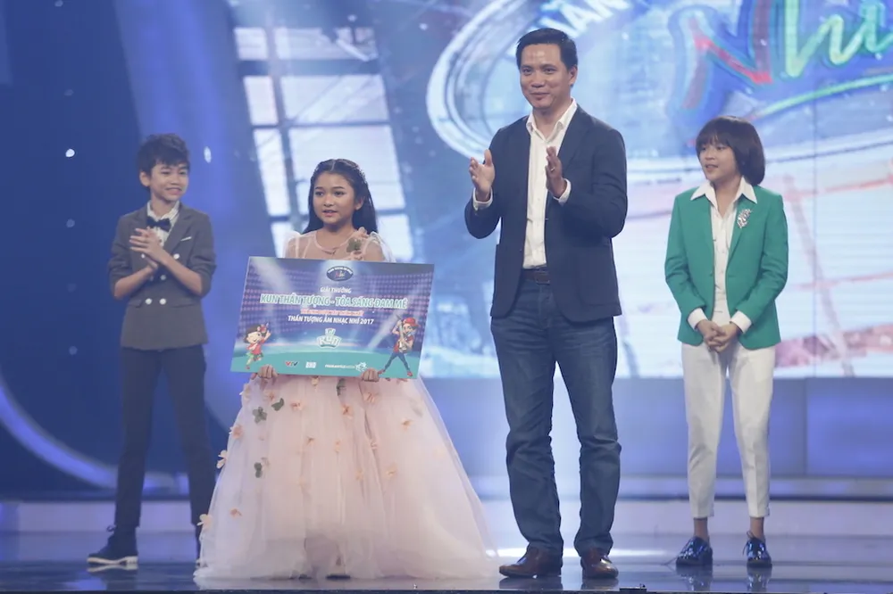 Thiên Khôi trở thành quán quân Vietnam Idol Kids 2017 ảnh 4