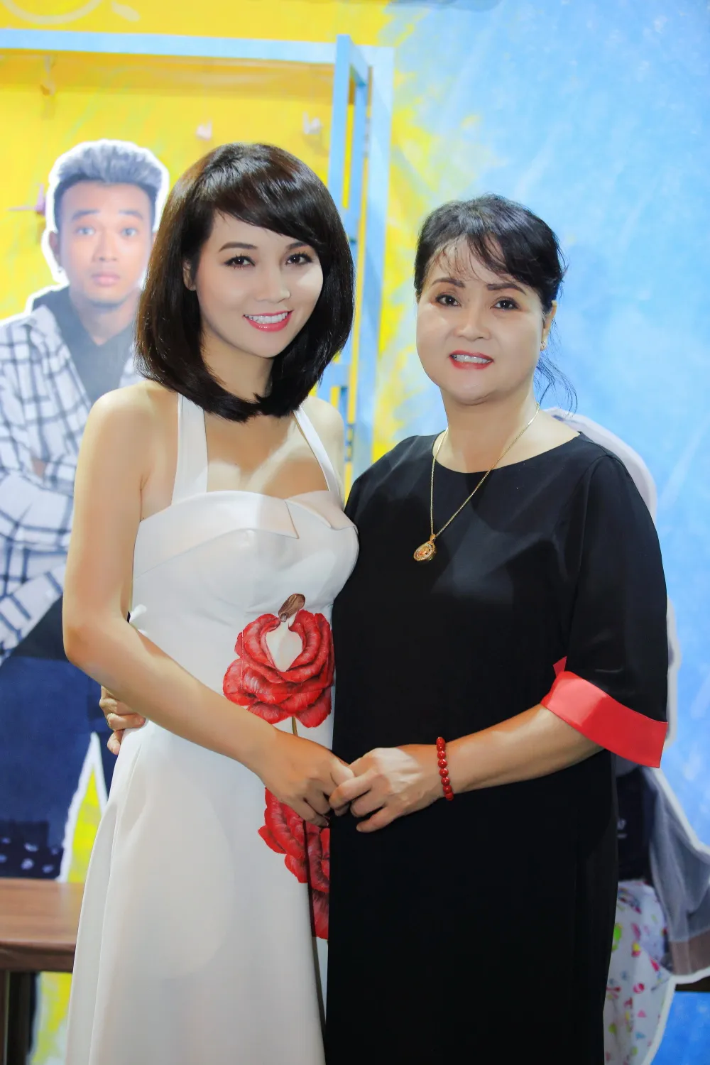 Dàn sao Việt nô nức đi xem Nắng 2 ảnh 8