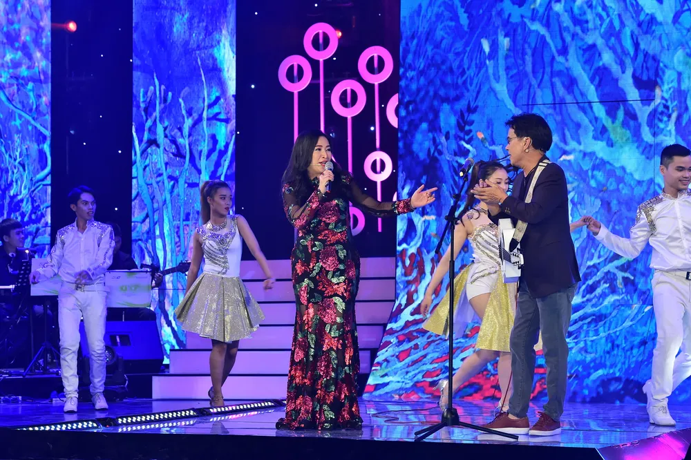 “Hotboy U60” đăng quang Tiếng hát mãi xanh ảnh 12