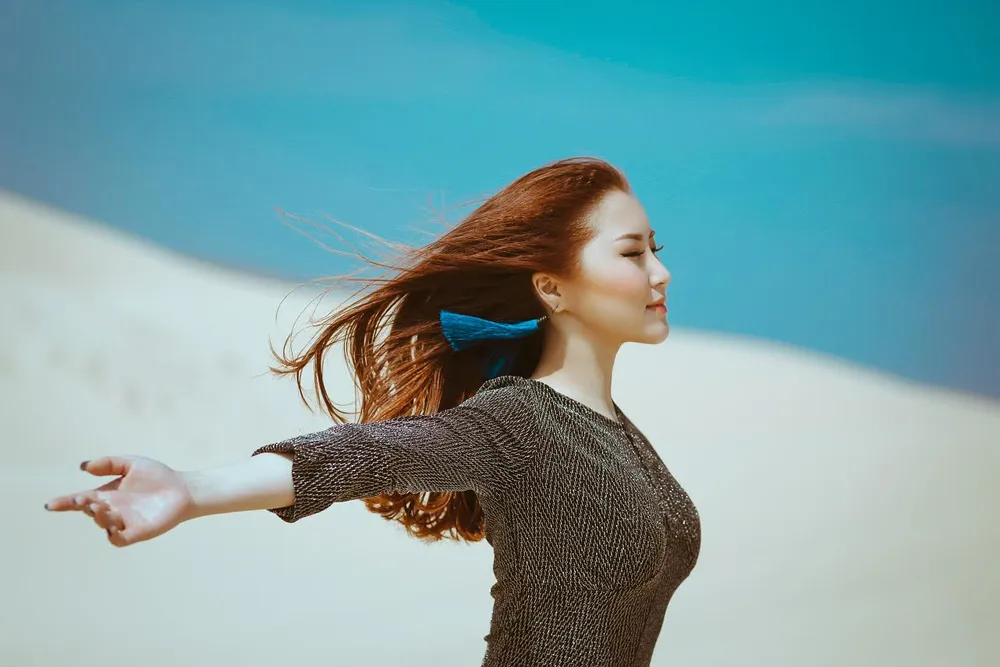 Sau “Em gái mưa”, Hương Tràm ra mắt hit mới  ảnh 1