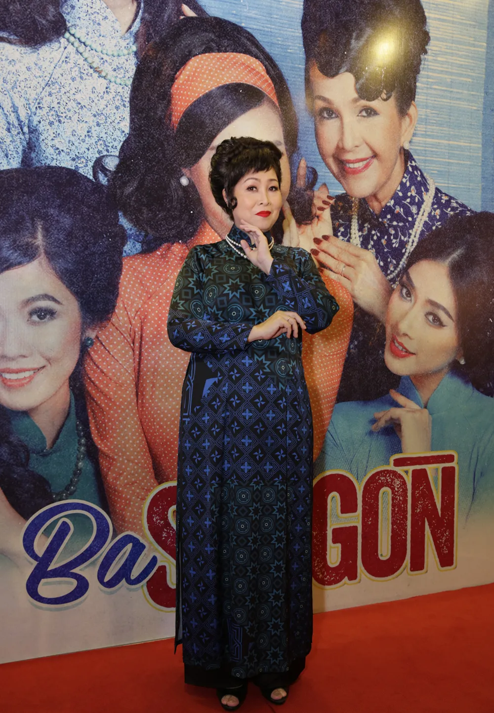 Dàn sao Việt diện áo dài mừng “Cô ba Sài Gòn“ ảnh 3