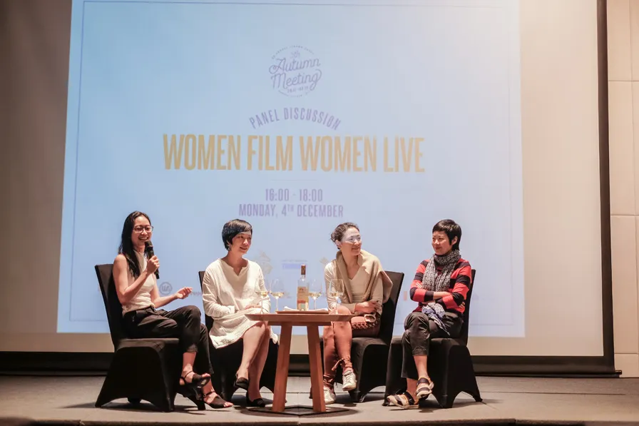 Đạo diễn Nguyễn Hoàng Điệp: Gia đình khuyên tôi “Đập cánh” là đủ rồi ảnh 2