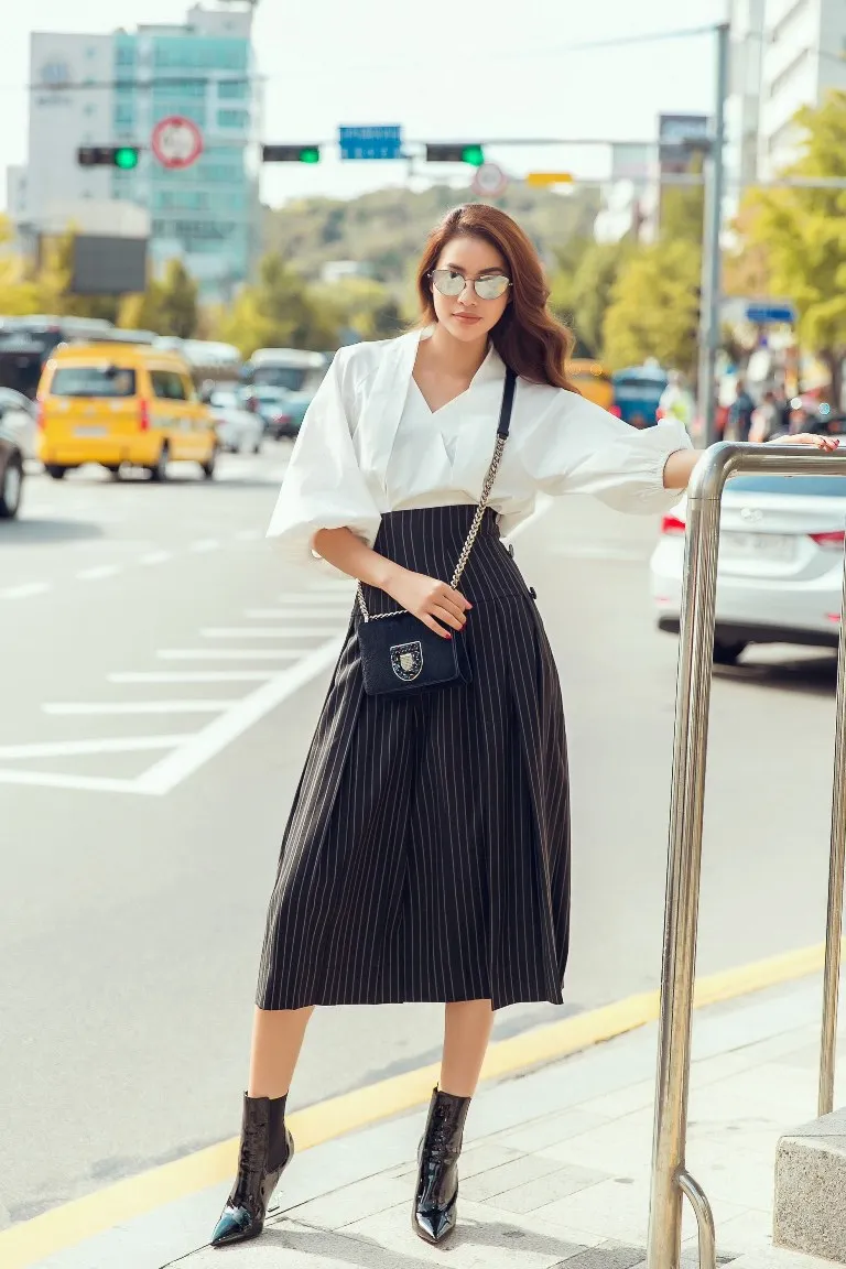 Phạm Hương với street style thanh lịch trên đường phố Seoul ảnh 6