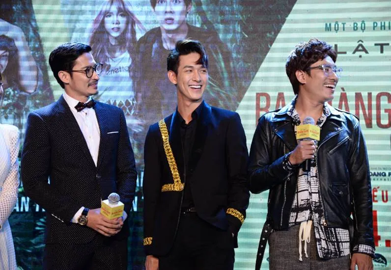 Lý Hải đưa cả 4 con lên thảm đỏ ảnh 13