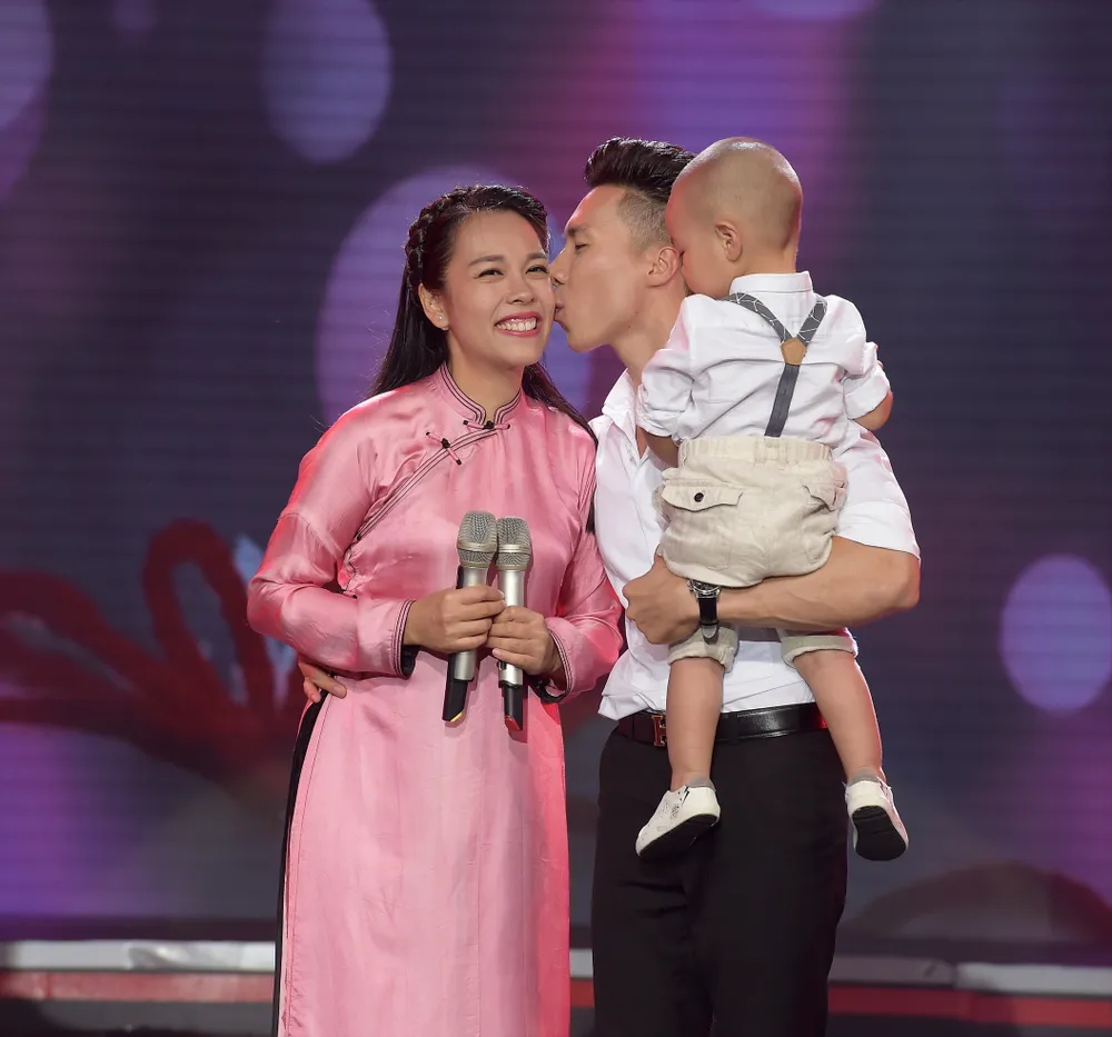 NSƯT Quốc Nghiệp diễn xiếc cùng con trai ảnh 4