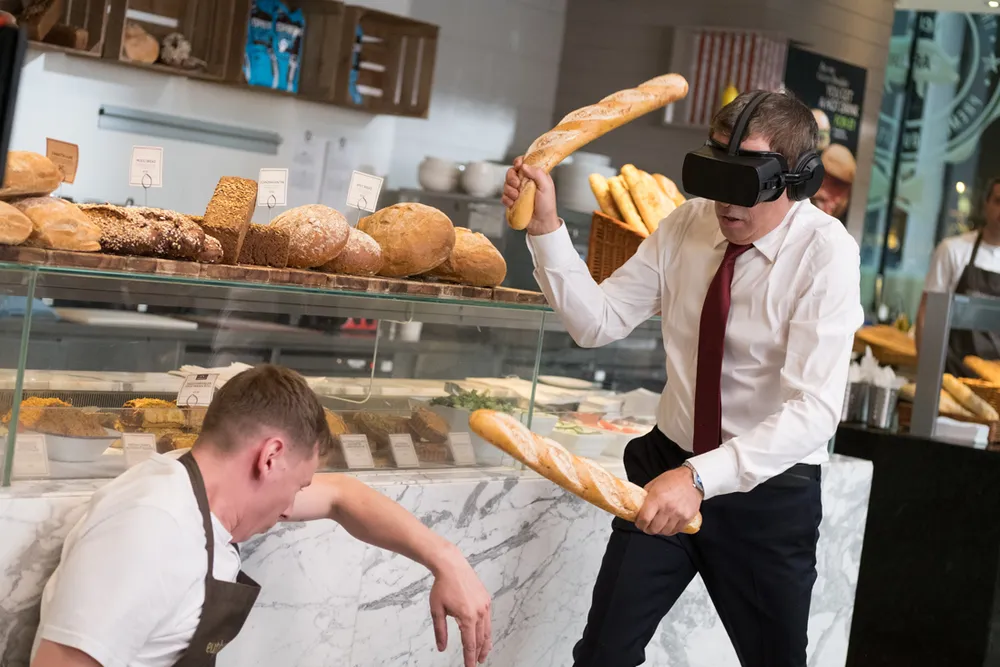 “Vua hài nước Anh” Mr. Bean tái ngộ khán giả Việt  ảnh 6