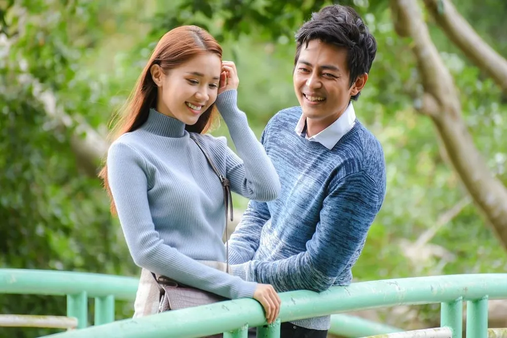 Cả đoàn phim bật khóc trên phim trường ảnh 2