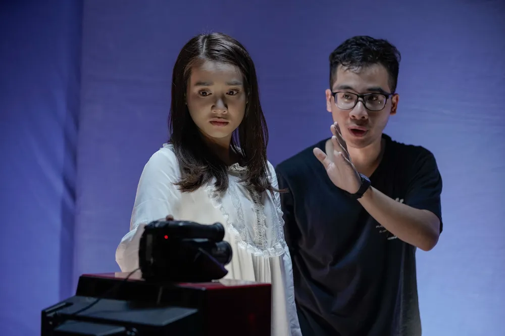 Nhã Phương tái xuất với vai diễn mới lạ và bí ẩn ảnh 4