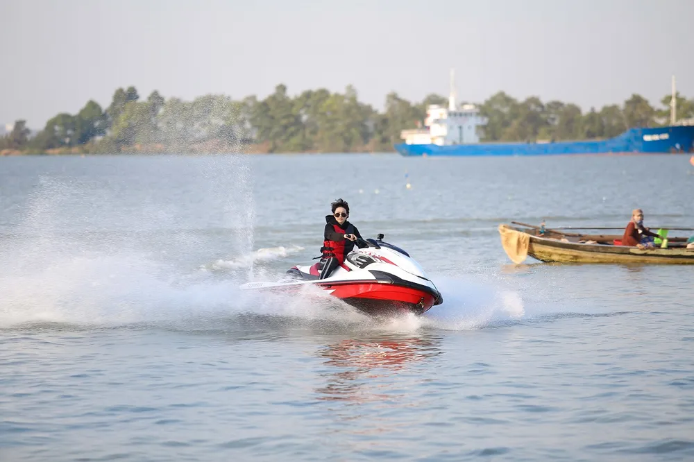 Cả dàn sao Việt tham gia web drama đầu tay của Minh Hằng ảnh 4