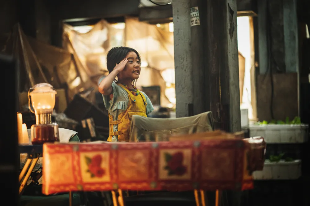 Thu 83 tỷ, Train to Busan 2 lập kỷ lục doanh thu phim Hàn tại Việt Nam ảnh 2