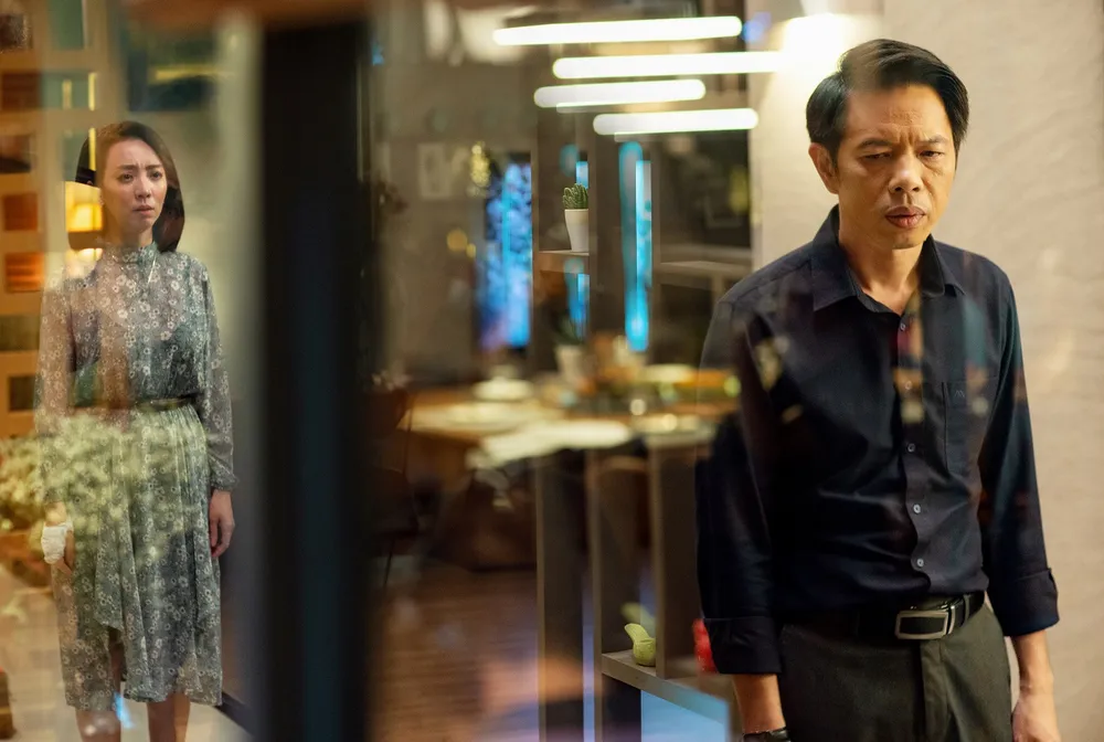 Phim Tiệc trăng máu dời lịch khởi chiếu ảnh 2