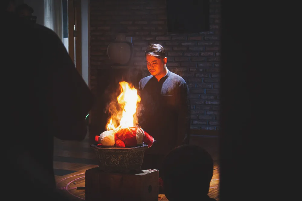 ​Đạo diễn Trung lùn làm phim ma về tình mẫu tử ảnh 3