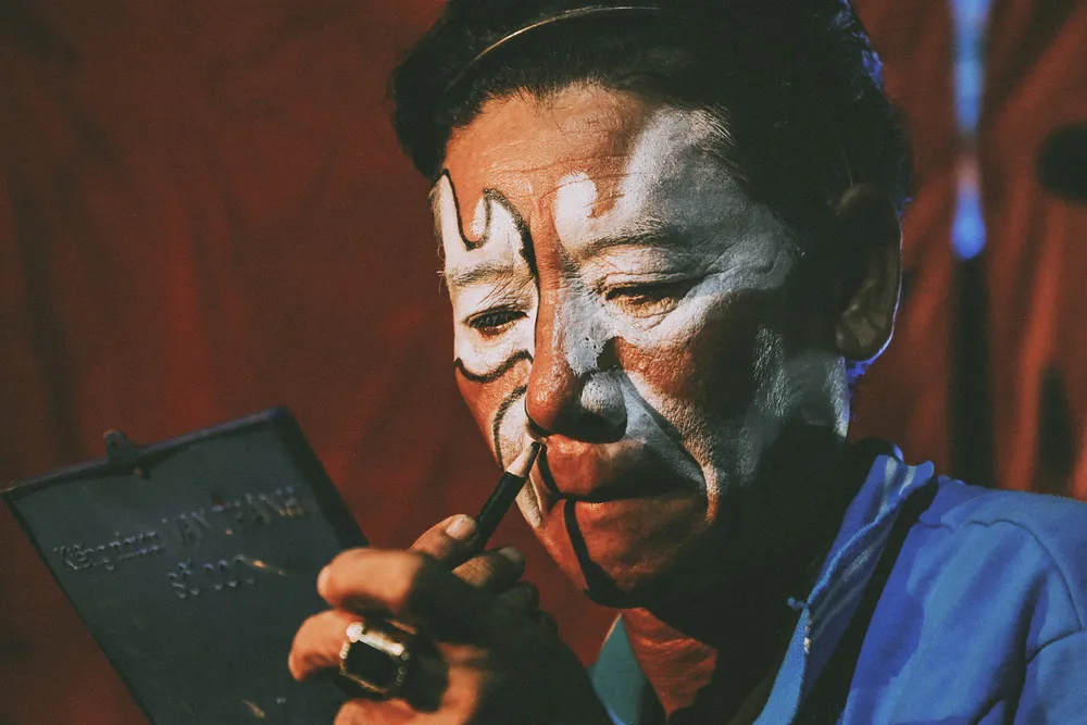 "Đoạn trường vinh hoa": Chuyện đời gánh cải lương tuồng cổ ảnh 5