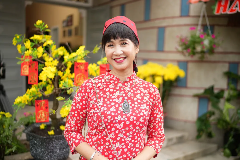“Mẹ chồng quốc dân” Lan Hương đóng phim truyền hình Tết ảnh 1