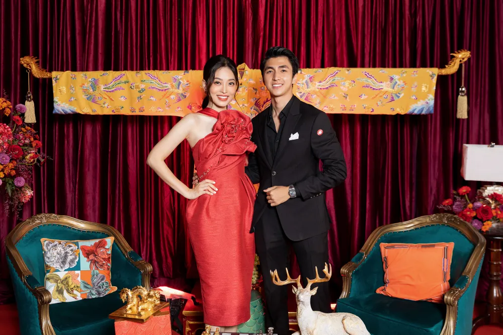 ''Đại tiệc'' thảm đỏ phim ''Gái già lắm chiêu V'' ảnh 10